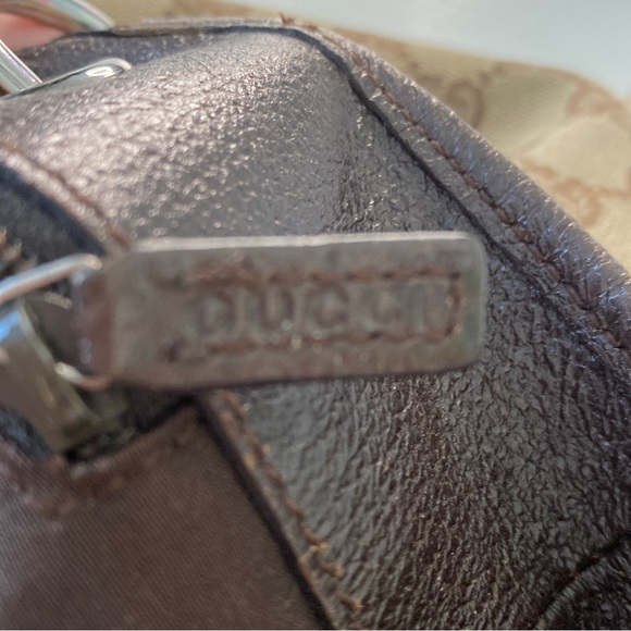 COPY - Authentic Gucci Mini Tote Bag. EUC, duster bag and certificate of authen… - Picture 4 of 16